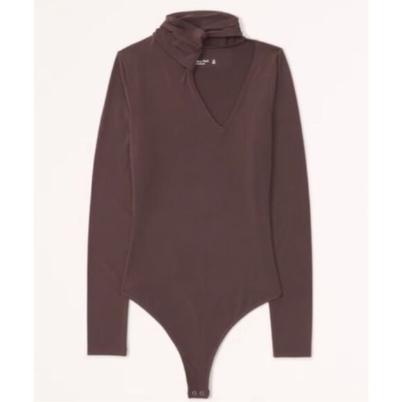 Abercrombie & Fitch Soft AF Twist Neck Burgundy Long Sleeve Bodysuit Size Large - Picture 1 of 6